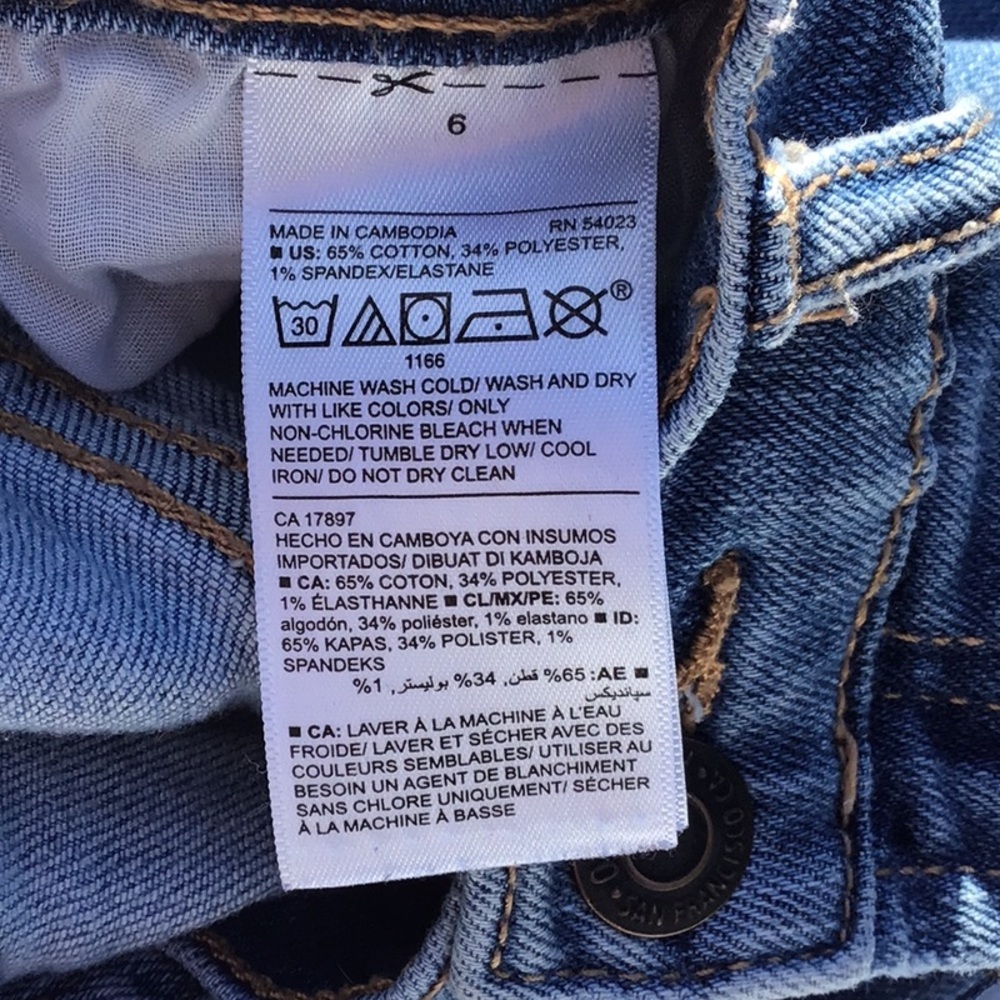 Bundle of Two Old Navy The Power Ankle Jeans Size 6 - Picture 6 of 16